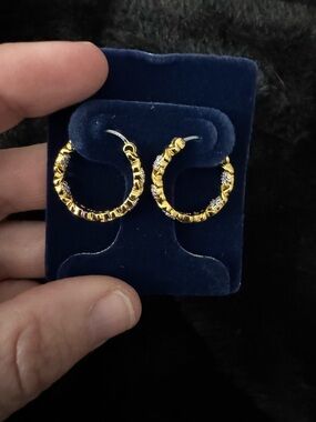 Fashion Jewelry Gold Textured Hoop Earrings - Women Jewelry